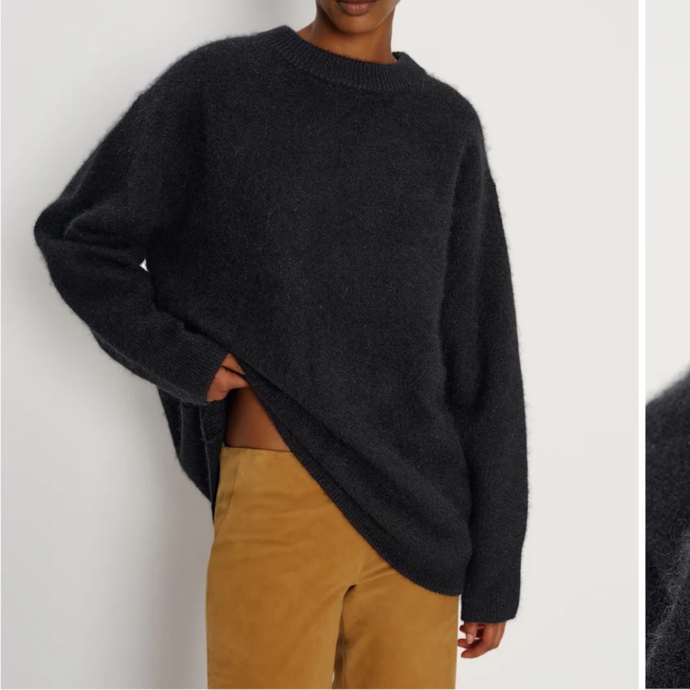 Reformation Women's Black Crewneck Sweater